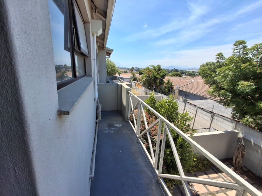 To Let 0 Bedroom Property for Rent in Vredekloof Western Cape